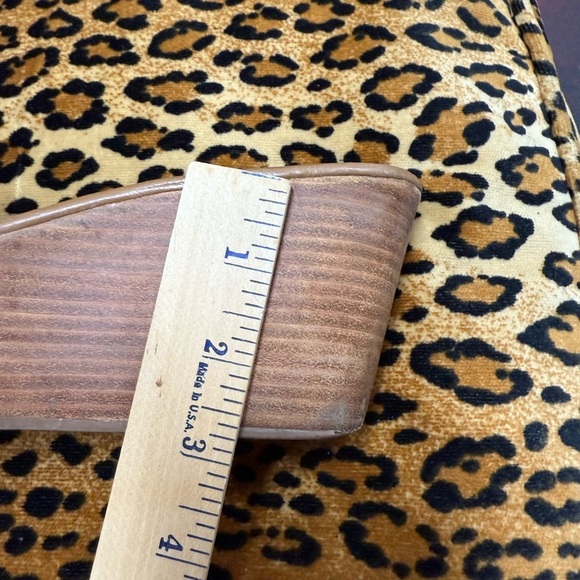 Tory Burch Tan Leather Slide Sandals - Picture 7 of 8